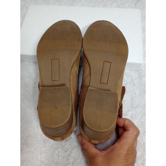 Makalu Women’s Elvie Tan Faux Leather Heeled Ankle  Boots Size 7.5M - Picture 6 of 8